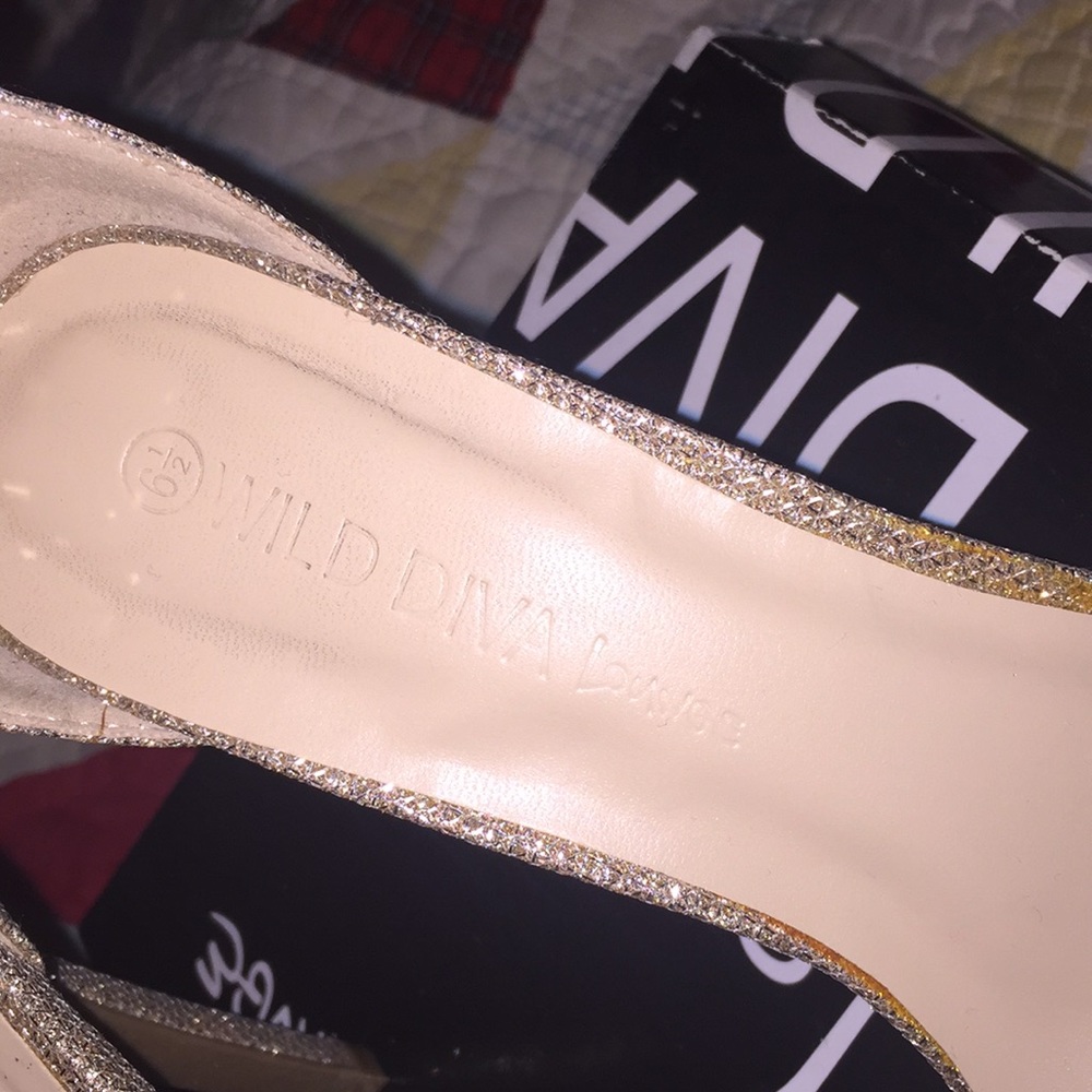 High heels - Picture 2 of 5